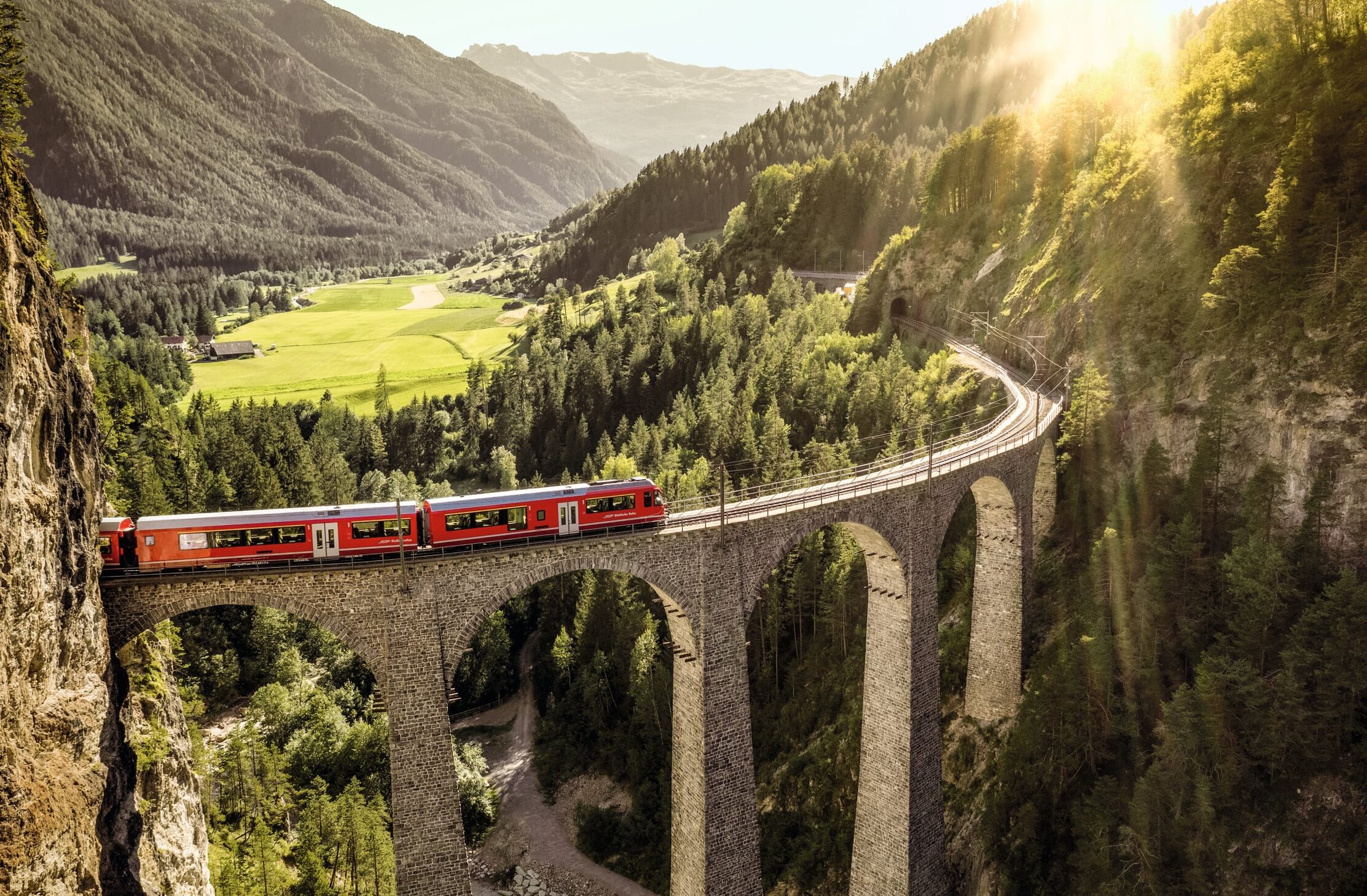 Filisur-Landwasser-Viaduct_63909-min